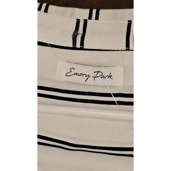 NEW! Francesca's Emory Park Striped V-neck Collared Short Sleeve Cuffed Large - Picture 5 of 8